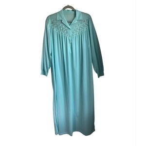 Vintage Sans Souci Sz 34/XL Mint Green Aqua Nightgown Lace Nylon Cottagecore
